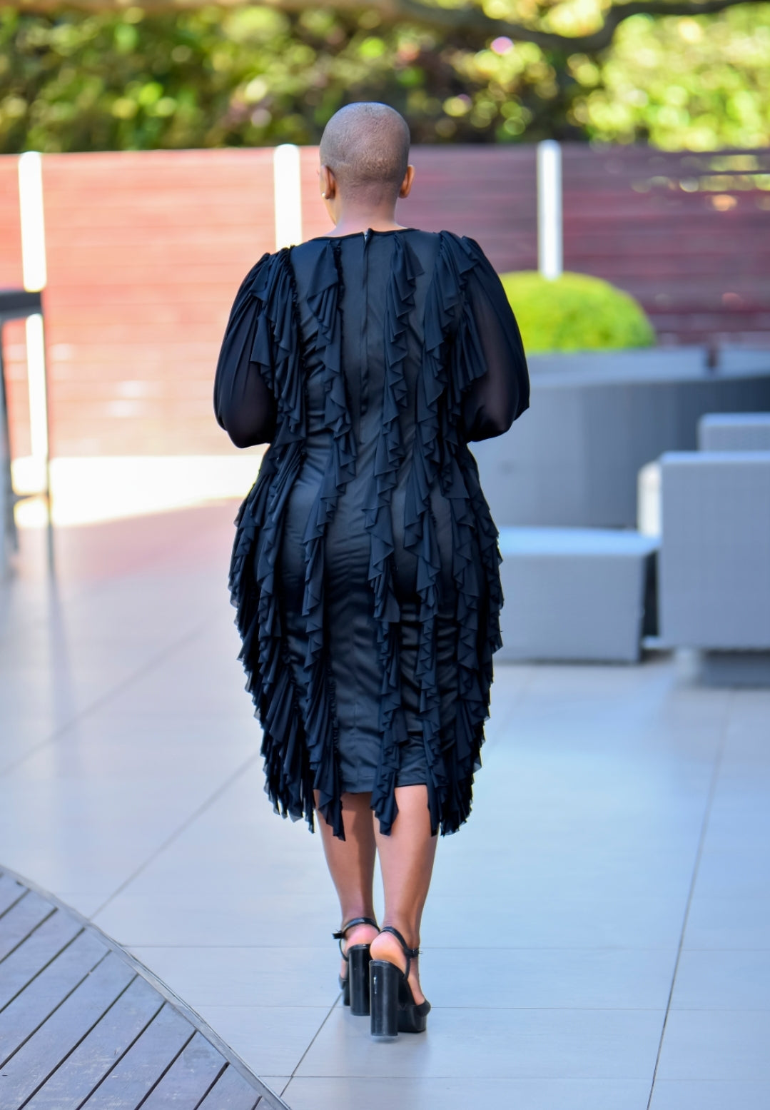 Black ruffles dress